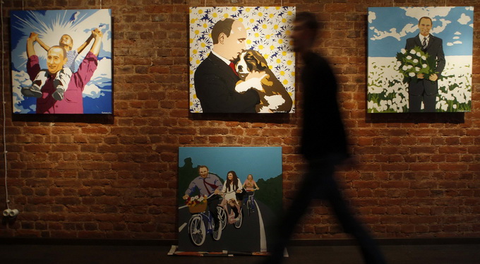 St. Petersburg galery, Alexander Demianchuk, Reuters