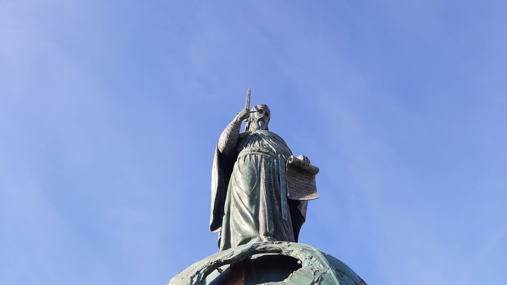 Spomenik Stefanu Nemanji na Savskom trgu u Beogradu, foto: Peščanik